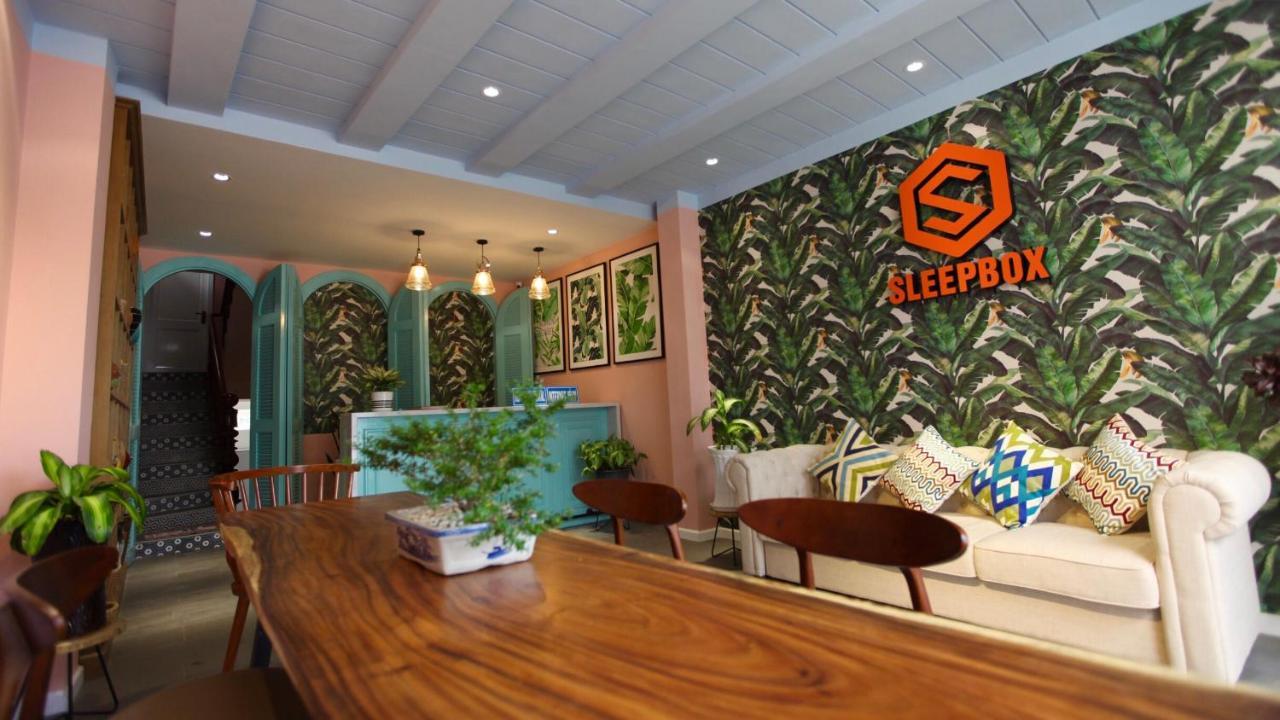 Sleep Box Hostel Phú Quốc Buitenkant foto